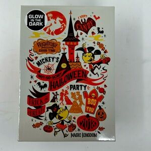 Halloween Mickey Magic band Disney. Never registered.